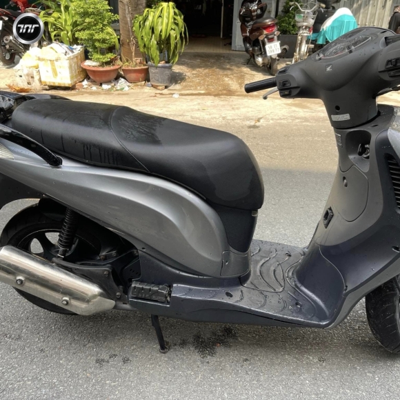 Honda @ up PS 150 xám đen sporty