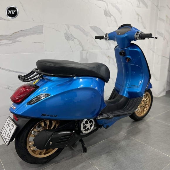 Vespa 2015 màu hót