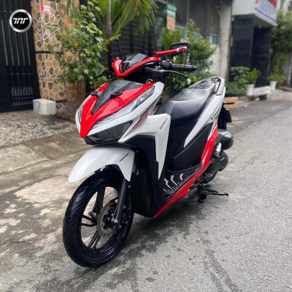 Vario 150 2021 trắng đỏ Bstp ngya chủ